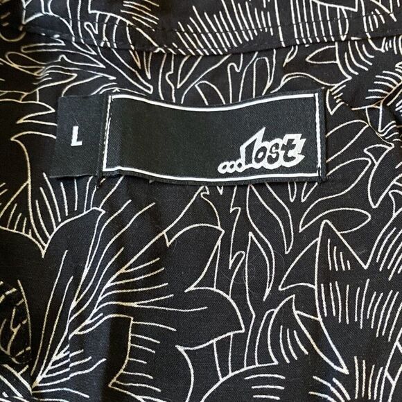 NWT Dead Stock ...lost men button down up Shirt Sz L black/white - Picture 6 of 9